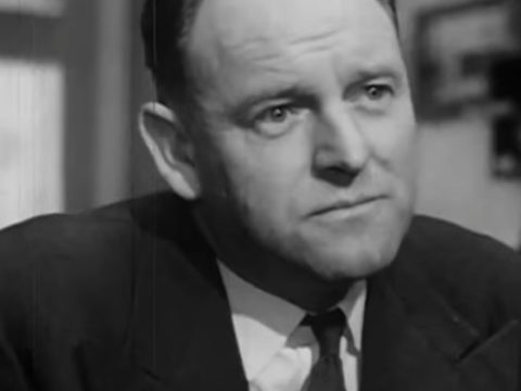 Bernard Lee