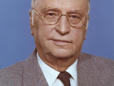 Kurt Hager