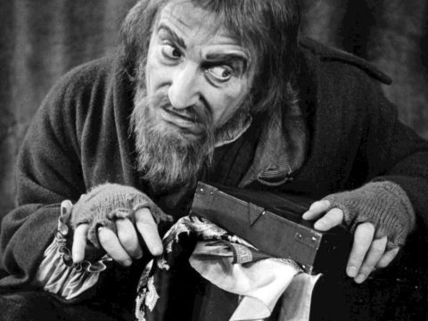 Clive Revill