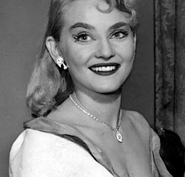 Diane Cilento