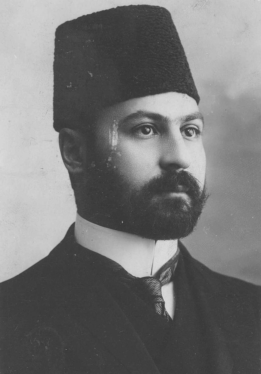 Hassan Pirnia