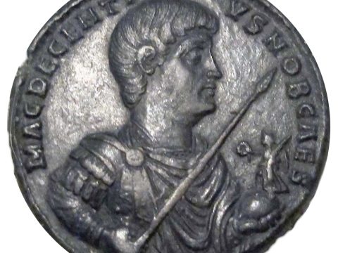 Decentius