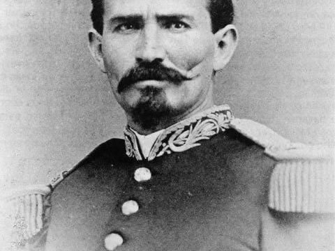 Manuel González Flores