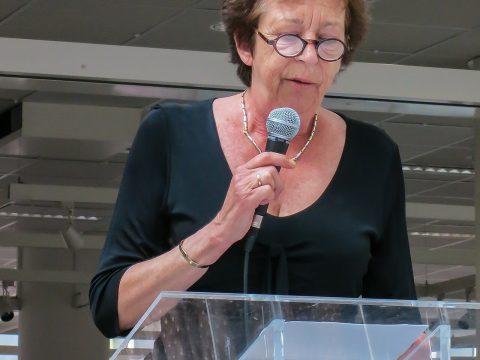 Renate Dorrestein