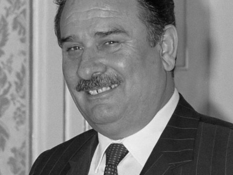 Yıldırım Akbulut